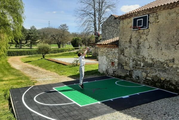 terrain de basket en dalle