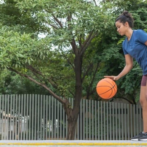 basket ball mixte pour les femmes à nice